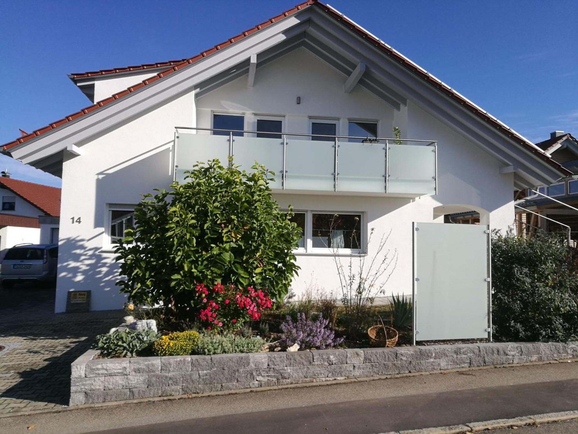 Ferienwohnungen Beim Imker Moessingen Ngoại thất bức ảnh