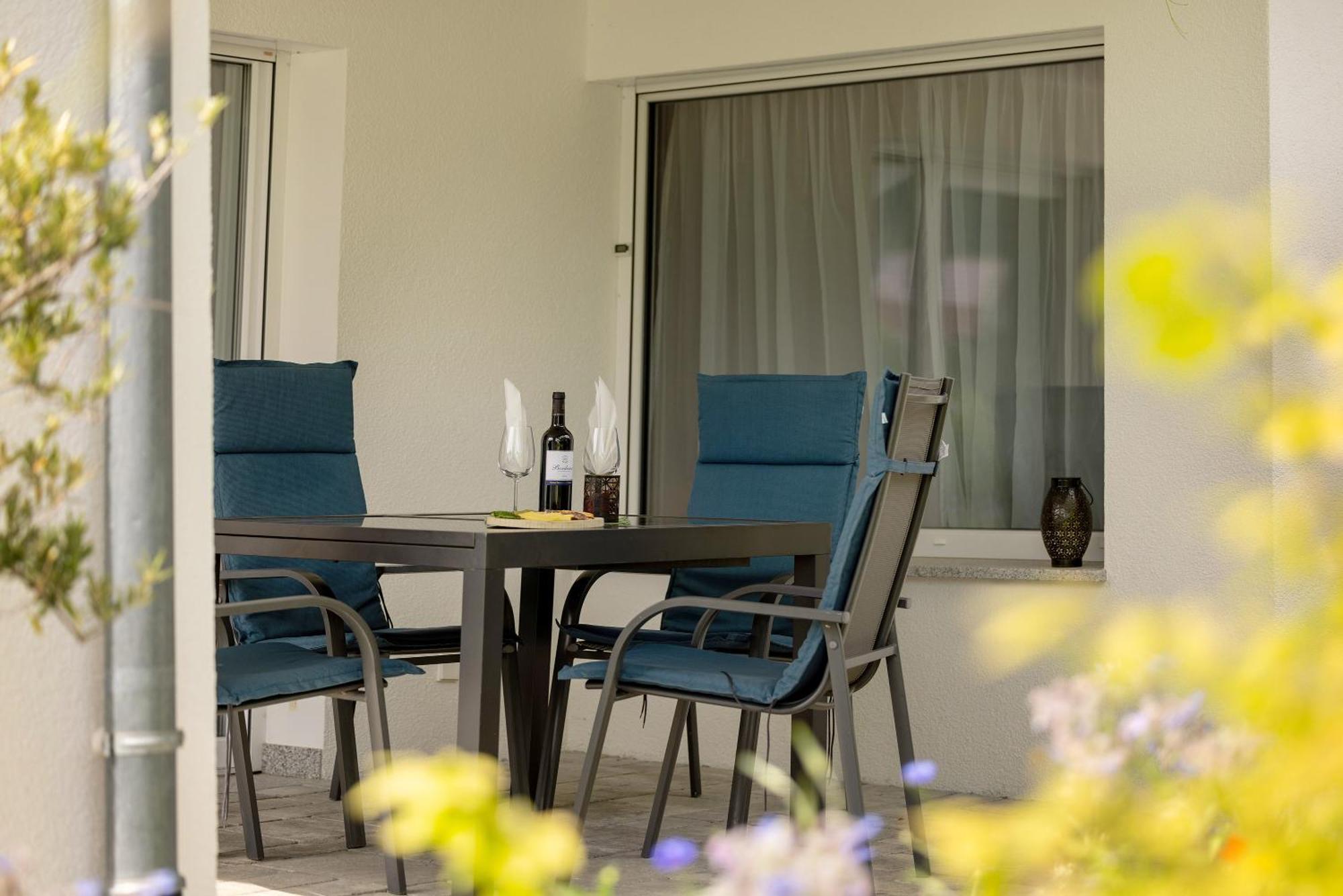 Ferienwohnungen Beim Imker Moessingen Ngoại thất bức ảnh